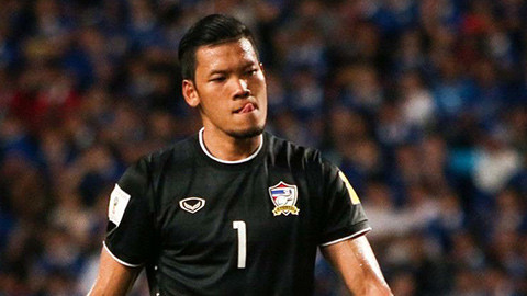 Huấn luyện viên đội tuyển Thái Lan nhận mưa chỉ trích vì gọi Kawin Thamsatchanan dự AFF Cup 2020